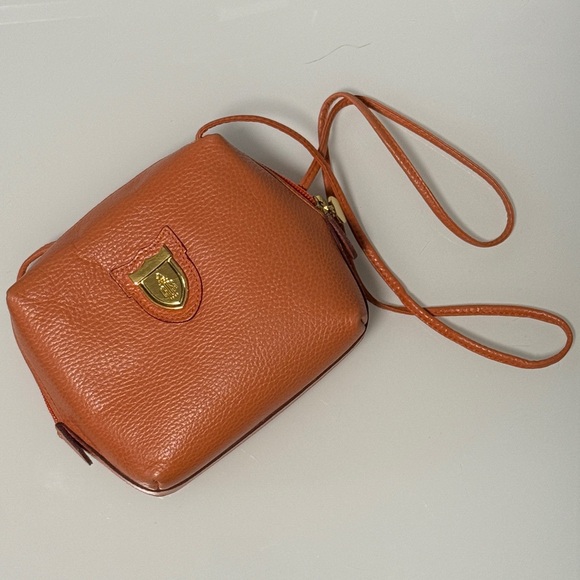 Vintage Mark Cross Leather Crossbody Bag - Picture 12 of 12